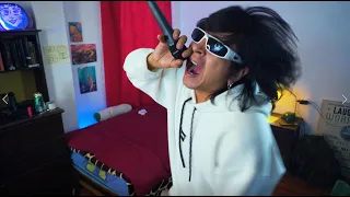 Ando...todo loco - EzraHoward