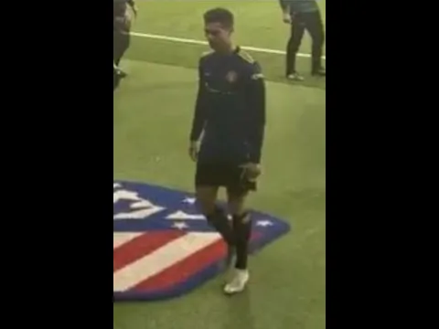 El escudo no se pisa, y CR7 lo sabe 👏🏼 | #Shorts