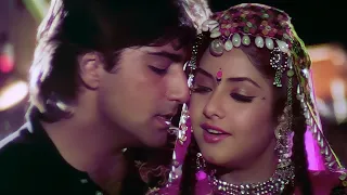 Tujhe Na Dekhu Toh Chain Lyrical | Divya Bharti | Alka Yagnik | Kumar Sanu | Rang |Kahin Mujhe Pyaar