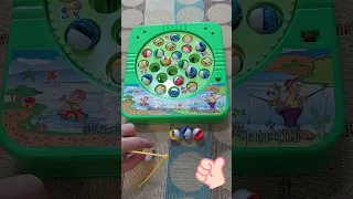 A beautiful and wonderful fishing game, very entertaining 🥰لعبة صيد السمك الجميلة  مسليه جدا 😄😍🥰😘🐠