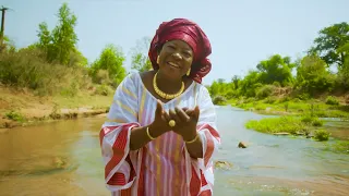 Séraphine BANCÉ-BARIKA (Clip officiel) #GospelMusic #gospelartist #burkinafaso