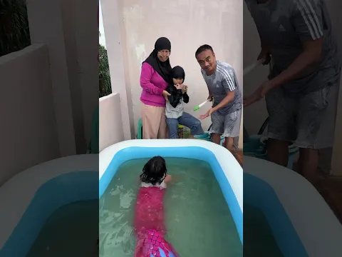 Adek jatuh diselamatkan duyung‼️ #shorts
