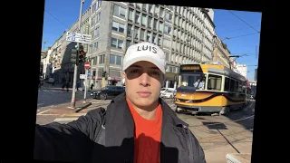 una foto al minuto per 24 ore