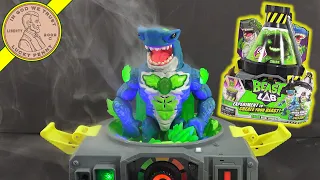 Beast Lab Unleash Havoc Hammerhead or Mayhem Megashark Action Figures - Super Cool Bio Mist Action!