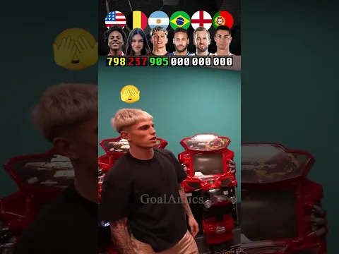 Speed punched Messi 🫢🥊