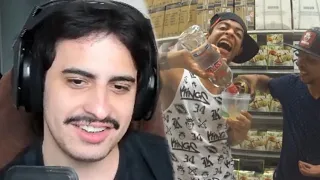 zoio fazendo arruaça no supermercado
