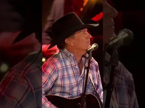 Who would you hitch a ride with to Amarillo? #CountryMusic