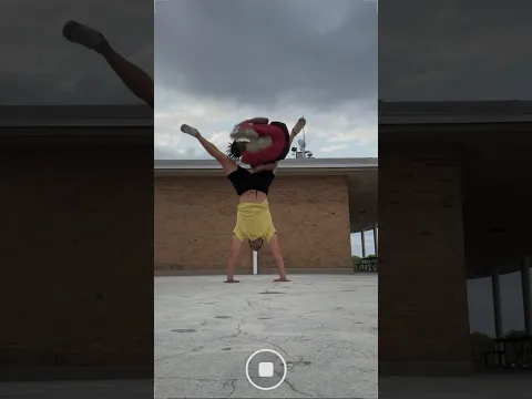 10s Hide from the Camera parkour 🎥