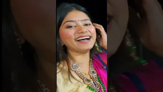Mehndi ka Rang Chadha hai 😍