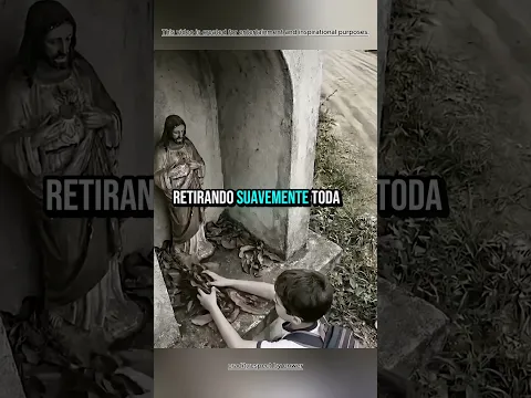 🙏 Niño Limpia una Estatua de Jesús… ¡Y Lo Que Ocurrió Después Sorprendió a Todos! 😱✨