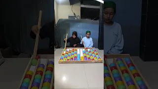 Permainan Menyusun Bola Berwarna Part 1