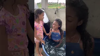 Foi expulsa da casa !