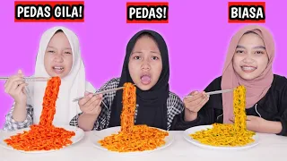 TANTANGAN MAKANAN SUPER PEDAS VS BIASA DESMA AND BESTIE