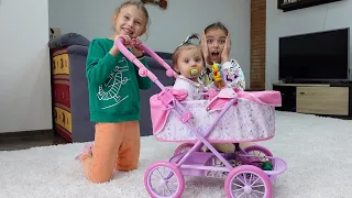 👧👱‍♀️Jasmina si Melissa SE JOACA ‼️compilare