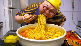 오빠 라면 먹고 갈래?│너 진짜 후회 안할 자신 있어? 진라면 8봉지 먹방 Korean Spicy Ramen Mukbang Eatingshow