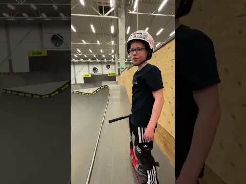 Лайт трюк на самокате #трюкинасамокате #самокат #рофл