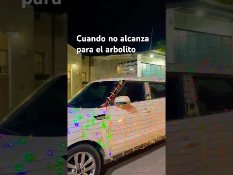 Los de mi pueblo no tienen para el arbolito navideño 😂