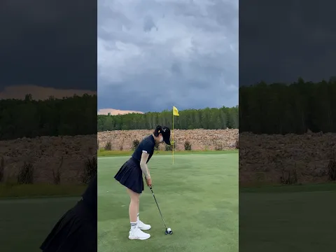 Bắt được 1 chú birdie 🐧🐥 #golfyoutube #golfshorts  #putting ⛳️