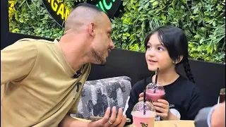 شاهد الموقف الي صار 