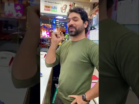 Best camera wala phone kaun sa hai 😯🤣😜 #funny #shorts
