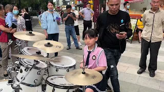 小鼓手妞妞架子鼓演奏《失恋线阵联盟》#妞妞架子鼓