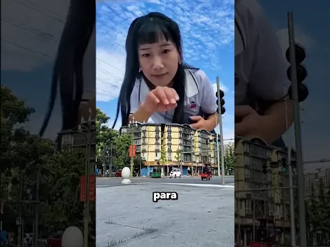 Esta Chica Se Llevó El Edificio y Casi Se Derrumba 😱