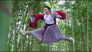 Kung Fu Master Fly in the BamBoo(Kung Fu Food)