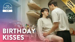 Song Kang gives Han So-hee birthday kisses on the kitchen countertop | Nevertheless, Ep 4 [ENG SUB]