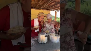 A CUMADE NUNCA É CONVIDADA MAIS QUANDO A CONVIDAM ELA APROVEITA 🤣🤣