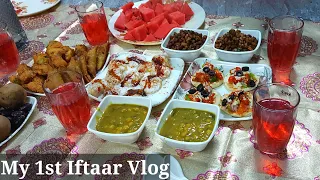 My 1st Iftar Vlog 2023 | Ramzan vlog | chana chaat | moong dal pakoda | pizza