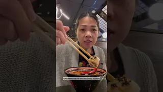How much does it cost for a family of 4 to dine out?