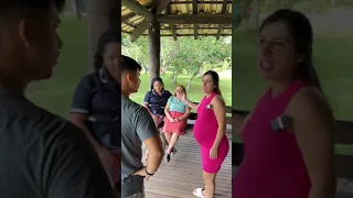 Empregada descobre os maus tratos que patroa fazia com a sogra