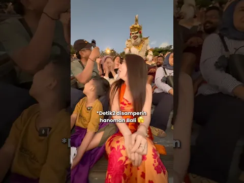 DISAMPERIN HANOMAN BALI TARI KECAK !!