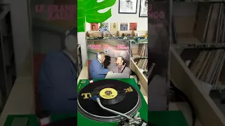 Rochereau et L'Orchestre African Jazz  - Bazonga mboka (196X)