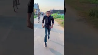 Insaan bewakoof hota hai👀👆🏻❌#youtubeshorts #funny #funnyvideo