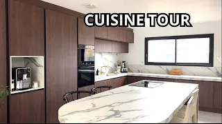CUISINE TOUR / CINDY GREDZIAK