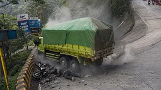 ALLAHUAKBAR…M3NGER1KAN !!! Detik-Detik Pemotor Terjep1t di Tembok Keram4t Sitinjau Lauik 