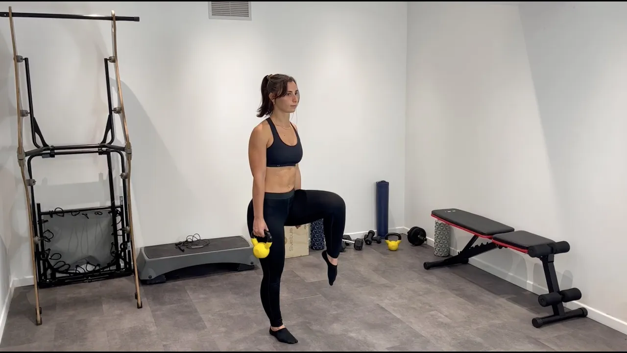 Image Einarmiger Farmer's Carry mit Kettlebell