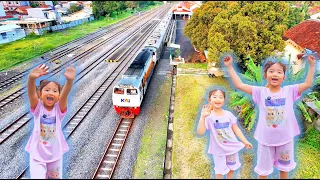 hamidah kita melihat kereta api jangan sampai ketinggalan !! #funny #drama #keretaapi #anak #train