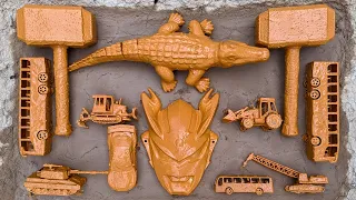 Membersihkan Mainan Mobil Tank, Crane, Mobil Balap, Bulldozer, Loader, School Bus
