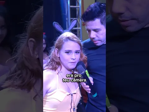 PASSOU CANTADA NO CÂMERA