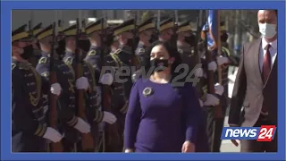 Vjosa Osmani merr zyrtarisht detyrën si Presidente e Kosovës