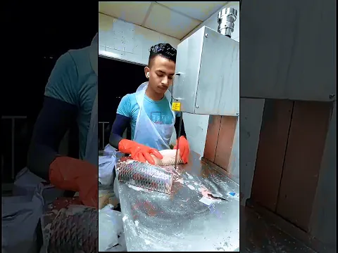 ফ্রান্সে মাছ কাটার চাকরি পেয়েছি 😲