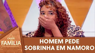 Homem pede sobrinha em namoro na frente da esposa | Casos de Família (28/02/22)