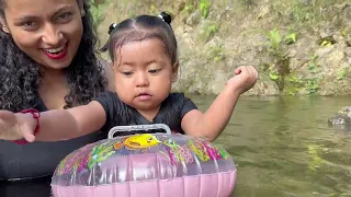En el río con la Zoe 