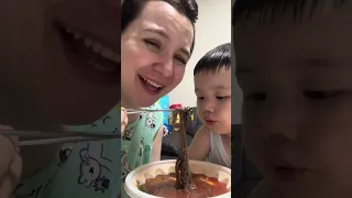 KARISCHA MUZLIK KUKSI MUKBANG 🤤🤤🤤