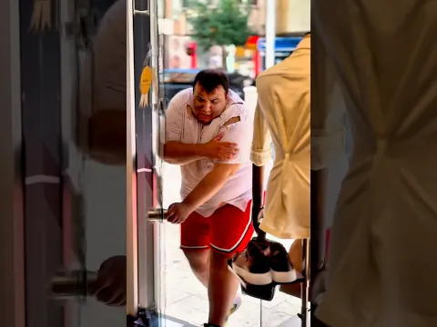 ŞİŞKO ADAM SINIRSIZ PARA HİLESİ YAPIP TÜM MAĞAZAYI SATIN ALDI! 💰 #shorts #summeronshorts