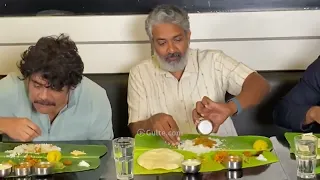 ముగ్గురు స్టార్లు కలిసి భోజనం చేసారు l SS Rajamouli, Nagarjuna and Ranbir having lunch l Brahmastra
