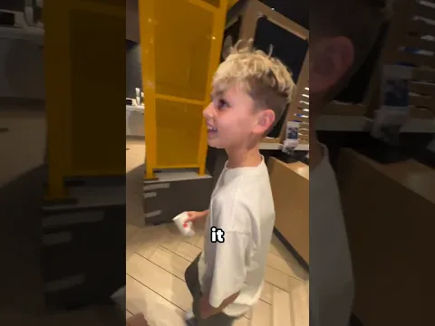 This McDonald's Cashier Caught Him Red Handed (@thepookieboysofficial)