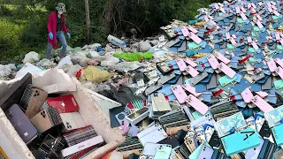 🥰Amazing iphone!!📱Found Many broken iphone At the landfill,How To Restore Destroyed Old phone